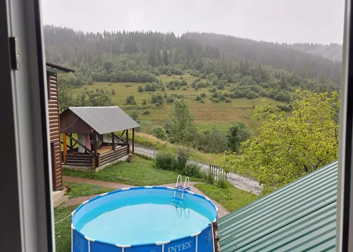 House Panorama Karpat 招待所