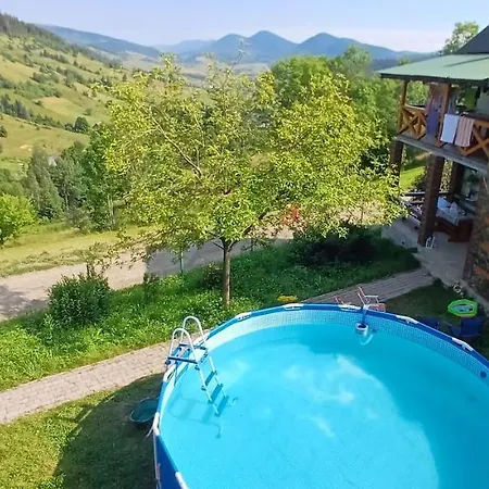 House Panorama Karpat