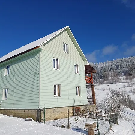 House Panorama Karpat Guest house Volosyanka (Lviv)